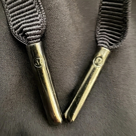 Lululemon Time to Flounce Black Skirt 4 Flowy Lightweight Midi High-Low Swift - Picture 12 of 15